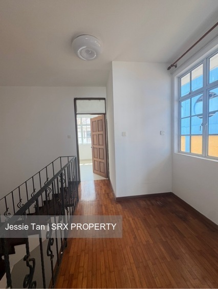 Mugliston Road (D15), Terrace #543297561